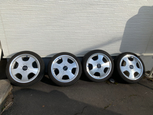 ４穴、17インチホイール、タイヤ4本セット