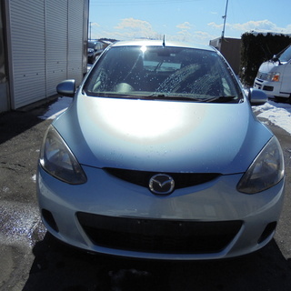 デミオ　1300 4WD 13C オートマチック　5ドアの画像