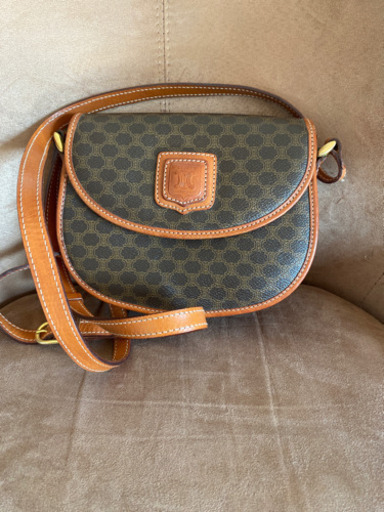 セリーヌポシェット