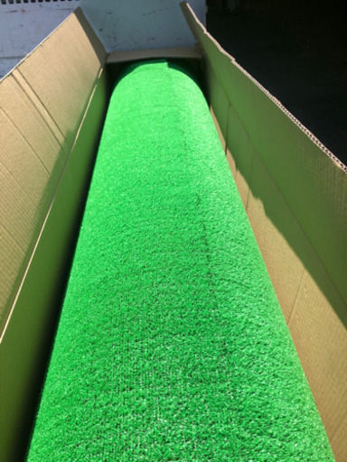 訳あり人工芝！　決まりました。すみません
