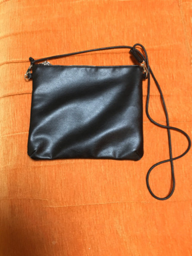 ショルダーバッグ