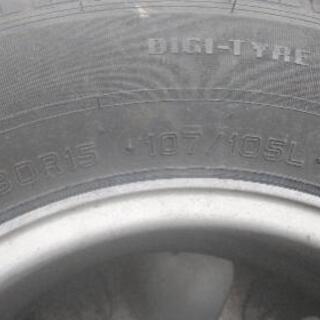 ハイエース　195/80R15 4本アルミホイール付