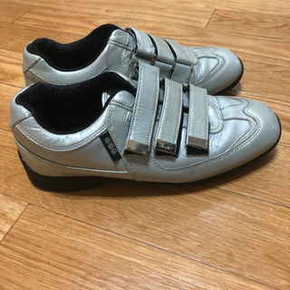 ダンスウィズドラゴン　スニーカー　23cmの画像