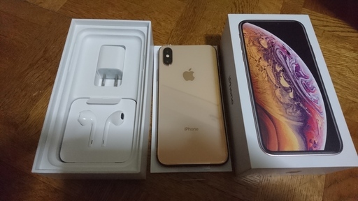 SIMフリー　未使用　iphone Xs 64G ゴールド