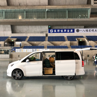 メルセデス・ベンツ、Vクラス、V220d、ロングアバンギャルド、白、新車から3年、丸2年車検ありの画像