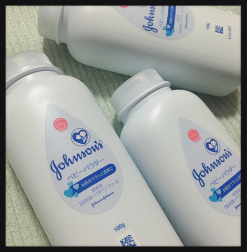 ご購入者様決定[未使用✧︎Johnson's]ベビーパウダー3本オムツかぶれ制汗剤メイクお掃除