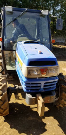 ★ISEKI イセキトラクターTG25S　★農家さんが2年間使用してなく、保管したトラクターになります。★使用時間871HR★キャビン付き★農業用