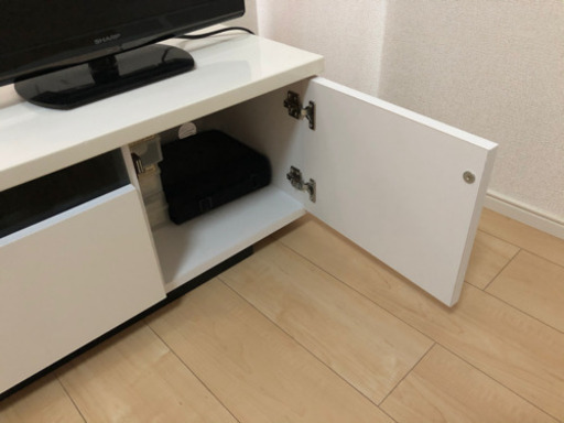 テレビ台