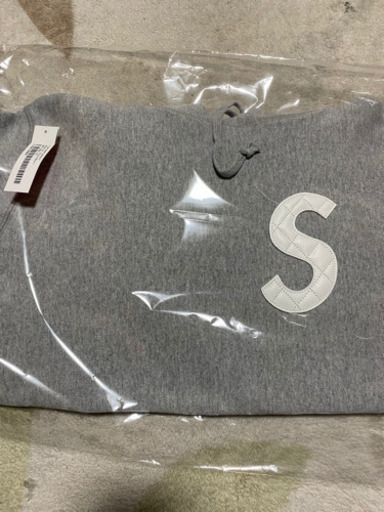 Supreme パーカー