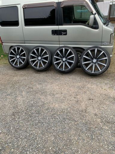 特価セール中！　中古20インチタイヤホイール