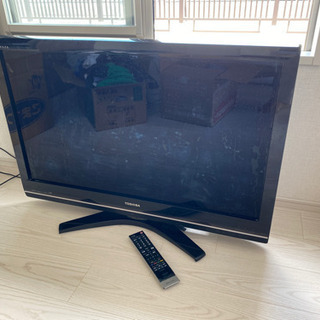 東芝　REGZA 42型