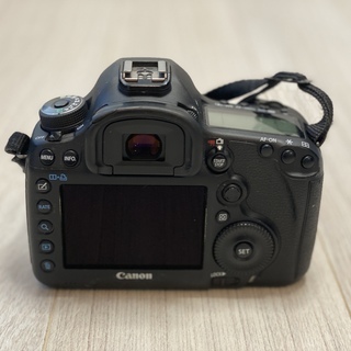 Canon EOS 5D Mark III キャノン フルフレーム ボディの画像