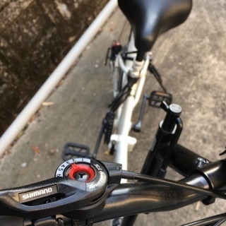 新品折りたたみ自転車の画像
