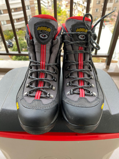 アゾロ オロエルゴアテックスjp28.0 EU43 1/3,US9 1/2