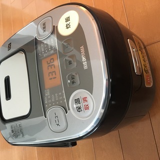 【終了しました】【未使用美品】【引き取り希望】炊飯器　3合炊き　RC-IB30　アイリスオーヤマの画像