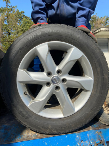 nissan タイヤセット