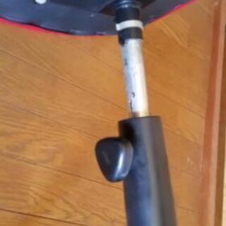 コクヨの昭和の椅子の画像