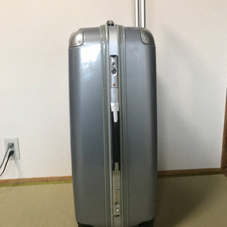 キャリーバックの画像