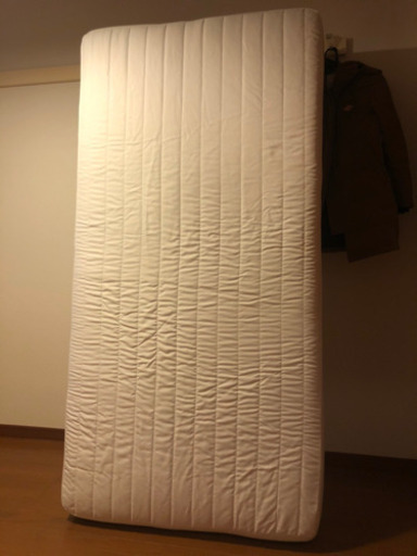 MUJI 無印のベッド シングル（足つきマットレス）