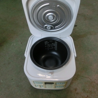 A175　三洋　マイコン　炊飯器　３合炊き　銅コート厚釜 　ec-jXT30の画像