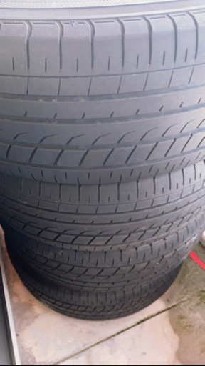 エルグランド16㌅　　純正タイヤ4本