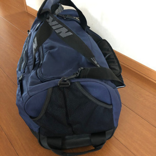 ナイキ　ボストンバックの画像