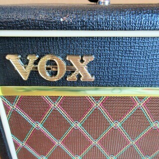 ☆ヴォックス VOX V9106 Path Finder 10 コンパクト ギターアンプ②◆持ち運び楽々の画像
