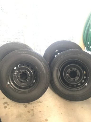 沖縄　NV350キャラバン　新車取り外し品　195/80R15 純正スチールホイール4本セット