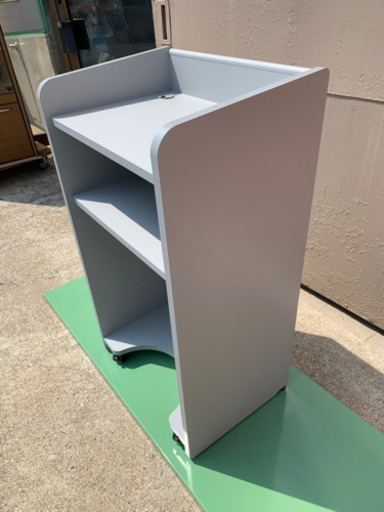 未使用　演台　定価１０万　トヨスチール　edc-600-lg 未使用 演台 定価10万 トヨスチール edc-600-lg