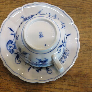 店舗同時販売中】マイセン/Meissen/ブルーオニオン/ティーカップ＆ソーサー