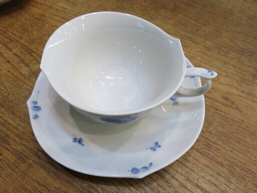 【店舗同時販売中】マイセン/Meissen/青い花/カップ＆ソーサー