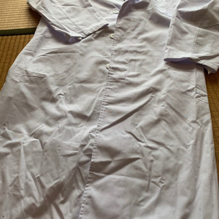白衣　