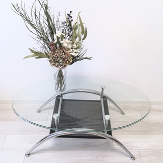 お話中【無料】【美品】ガラステーブルの画像