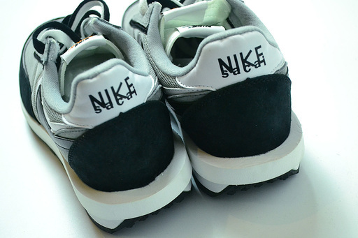 未使用/新古品■ナイキ x サカイ LD Waffle ワッフル■NIKE×SACAI■モノトーン■③