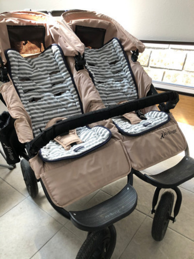 エアバギーツイン双子ベージュ