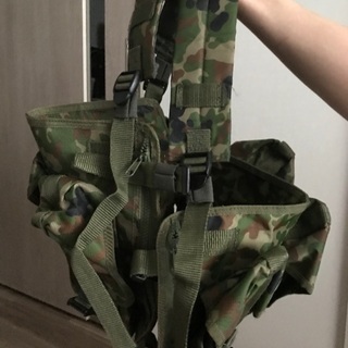 サバゲーグッズ　迷彩上下の画像