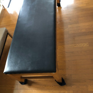 整体エステマッサージベッドの画像