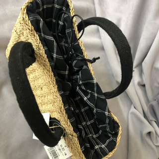 未使用品　ペーパー素材巾着ハンドバッグの画像