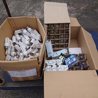倉庫整理！無料！未使用品 電球 蛍光ランプ大量！