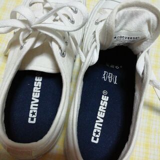 コンバースCONVERSE★スニーカー22cmの画像