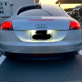 【値下げ】☆美車☆ アウディ TT8j  シルバー 禁煙車 の画像