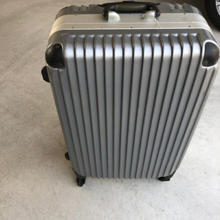 キャリーバッグ　旅行　ケース