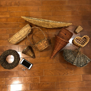 籐素材のかご類　フラワーアレンジメントなどに 【4月中】
