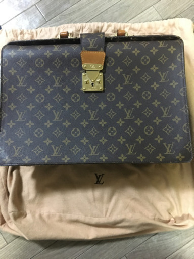 ヴィトンビジネスバッグ