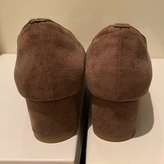 未使用　足が綺麗に見えるパンプスの画像