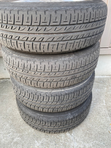 14インチ　アルミホイール　175/65R14 フィットなど