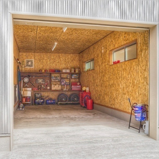 ★先着1組様限定★【一軒家 戸建賃貸】佐伯市 3LDK リノベーション ガレージハウス 周辺施設充実！陽当たり良好！ − 大分県