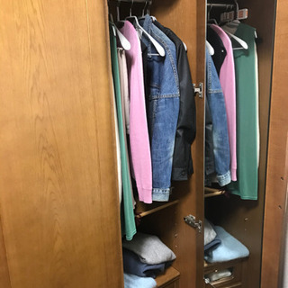 カリモク　洋服ダンスの画像