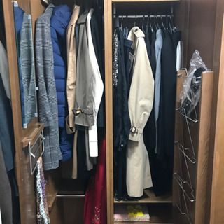 カリモク　洋服ダンスの画像