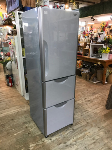 JH00230 冷蔵庫 日立 2013年製 302L  R-S300DMV